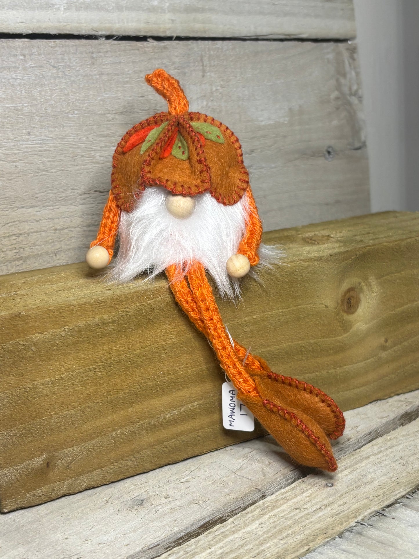 Various Autumnal Themed Gonks